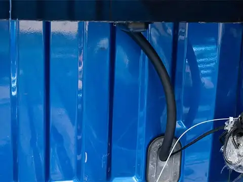 Electric Hard Aluminum Retractable Tonneau Cover For Volkswagen